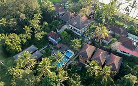 Puri Saron Hotel Madangan - Gianyar